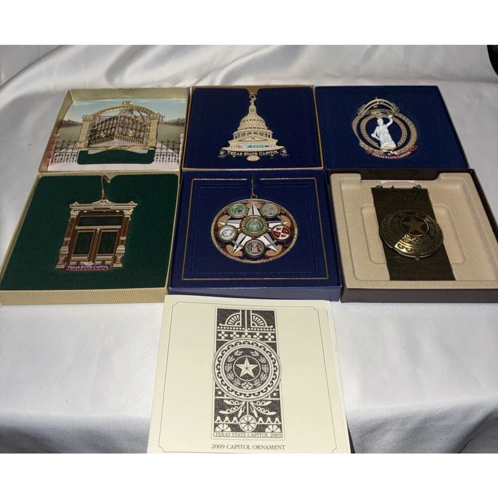 Lot of 10 Texas State Capitol Christmas Ornaments 2000-2010 Near Set w/ Boxes